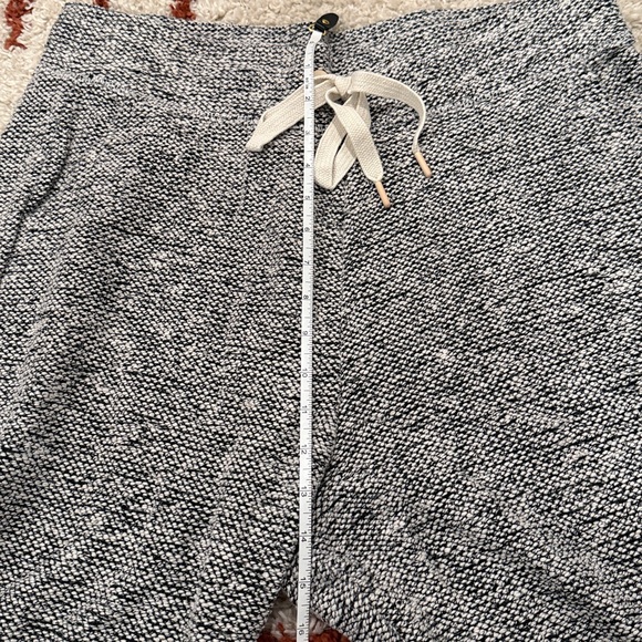 Aerie Offline Snowday Textured Woven Jogger - Picture 8 of 11